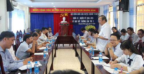 Kiểm tra công tác cải cách hành chính tại Khánh Vĩnh